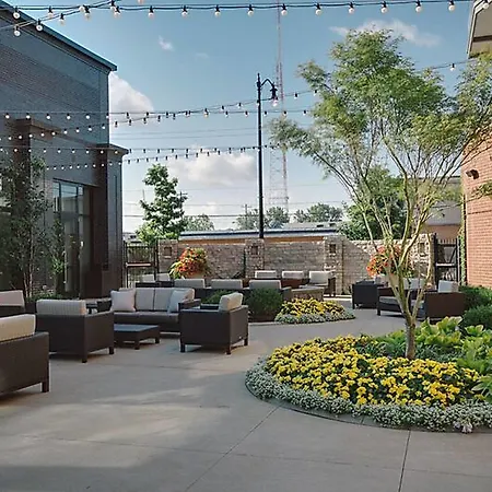 Courtyard By Marriott Columbus Osu
