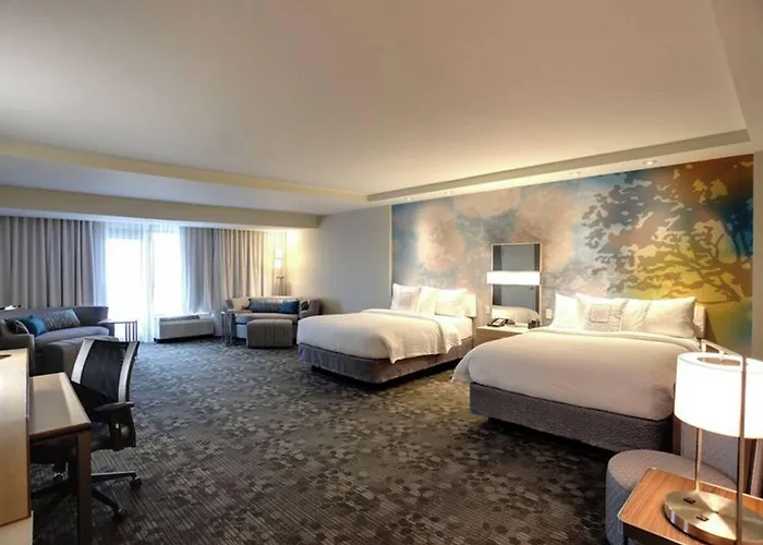 Hotel Courtyard By Marriott Osu 3*